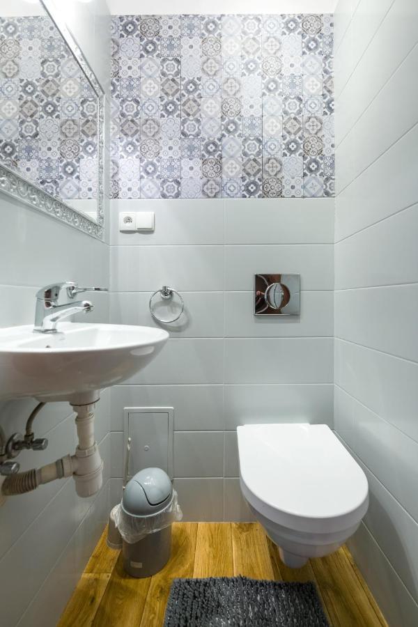 Jm 2 Station Apartment - Bosacka Street Near Old Town Cracovia Esterno foto